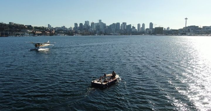 Seattle Hot Tub Boats